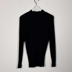 Zara Men's Classic Black Crewneck Sweater